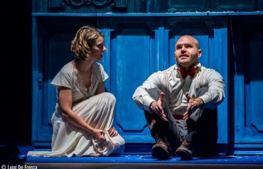 LA BELLA E LA BESTIA / STIVALACCIO TEATRO